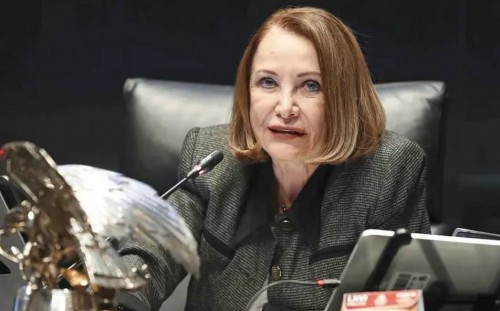 Senado pide disculpa de Paco Ignacio Taibo II por expresiones contra mujeres