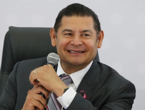 Gobierno de Puebla seguirá instrucciones de Claudia Sheinbaum sobre fuero constitucional