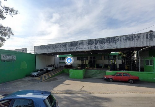 Robo con violencia en distribuidora