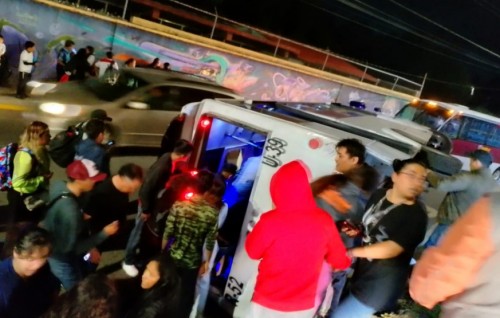 Volcadura de la Ruta 52 en Amalucan