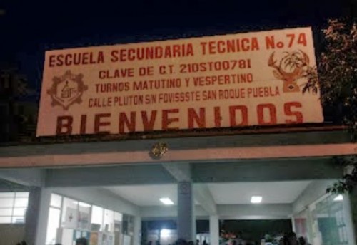 Incidente en la Secundaria Técnica 74