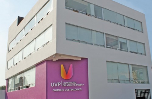 Denuncia de violencia digital en la UVP