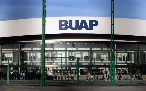 Facultades y colectivos de la BUAP se dividen ante llamados a paro tras elección de rectoría