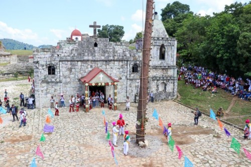 Celebración del Encuentro Nacional de Voladores