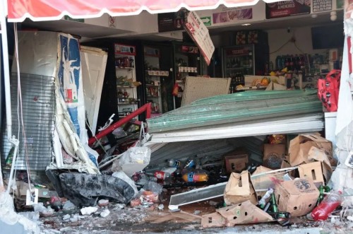 Aparatoso accidente en la madrugada