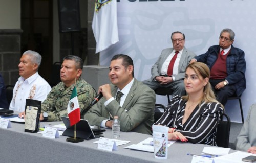 Armenta: la paz se construye con respeto a la ley