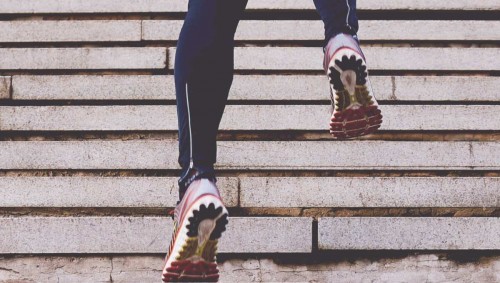 ¿Quieres bajar de peso? Estos son los pasos que debes dar en el día