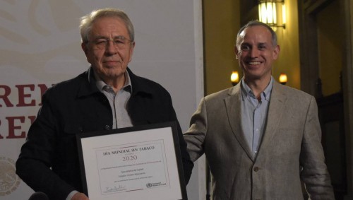 El 8% de los enfermos de COVID-19 en México son fumadores