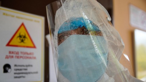 Los estragos del COVID-19: Causa daños al hígado y los pulmones