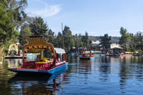 INAH Encuentra 17 entierros en Xochimilco que revelan la transición de funerales prehispánicos a cristianos