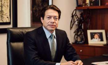 Mario Delgado Carrillo aclara presuntos vínculos con NXIVM