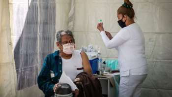 Vacunas de AstraZeneca y Cansino se aplicarán en 54 municipios de Hidalgo