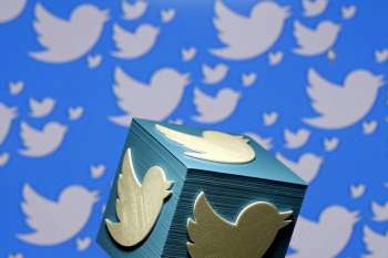Twitter permitirá saber qué cuentas son bots con una nueva función