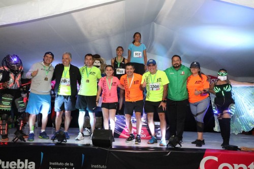 Multitudinaria participación en la Carrera de la Juventud 