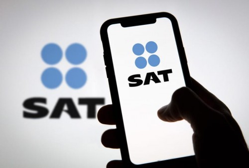 ¿Puedo estar en buró de crédito por deberle al SAT?