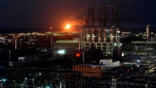 ¿Por qué México dejó de construir refinerías? La última se construyó  hace más de 40 años.