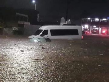 Paso del Huracán 'Blas' ha dejado fuertes inundaciones en Nayarit