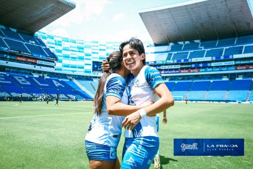 Puebla Femenil descarriló a la Máquina en el Cuauhtémoc 