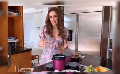 Jacqueline Bracamontes desata criticas por preparar lunch a las 6:30 con ayuda de 3 personas (Vídeo)