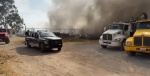 Incendio en Cuautlancingo devora más de 200 vehículos en corralón municipal