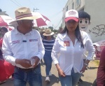 Encabezan Angélica Alvarado y Armando Aguirre recorrido en Coronango para combatir el atraso municipal