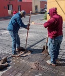Sosapach atiende y repara fuga de agua en la cabecera municipal de San Pedro Cholula