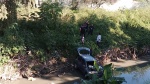 Foto: Cortesía Conductor sobrevive tras caer con su vehículo a canal de aguas negras en Tlaxcala