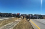 Foto: Cortesía Bloquean Arco Norte en Tlaxcala: campesinos exigen compra justa de maíz y respuesta federal