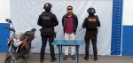 Policías estatales durante un operativo de seguridad en Puebla.