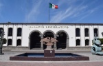 Diputados del Congreso de Tlaxcala durante una sesión legislativa.