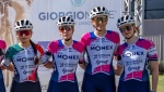 Foto: Cortesía Natalia Pineda compite en una carrera de ciclismo en Italia.