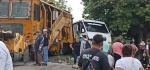 Foto: CortesÃa Unidad de Ruta 50 impactada por un tren en Puebla.