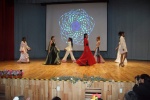 Foto: Cortesía Estudiantes presentan diseños textiles en pasarela de la UATx.