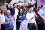 La espera terminó, inicia Lupita Cuautle pavimentación de la calle 12 oriente 