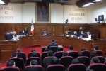 Ministros de la SCJN durante una sesión pública del pleno