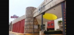 Foto: Cortesía Patrullas y autoridades afuera de un motel en Puebla.