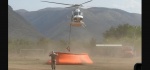 Brigadistas combatiendo incendio forestal en Cohetzala
