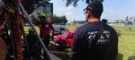 Bomberos rescatan con vida a padre e hijo tras caer a pozo en universidad de Lomas de Angelópolis