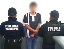 Cae ladrón tras asaltar farmacia en Tepetlapa; ya tenía historial por robos