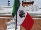 IIndignación en Tlaxcala: Izan bandera de cabeza, desatan ola de críticas