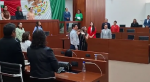 Marisol Nava recibe reconocimiento en el Congreso de Tlaxcala.