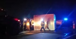 Unidad incendiada tras accidente en la Autopista Siglo XXI cerca de Atlixco