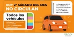 Autos circulando en una avenida de la Ciudad de México